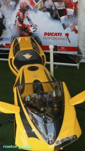 2001 Ducati 996: I love the yellow Ducati motorcycles, this custom 2001 996 is a beautiful bike.